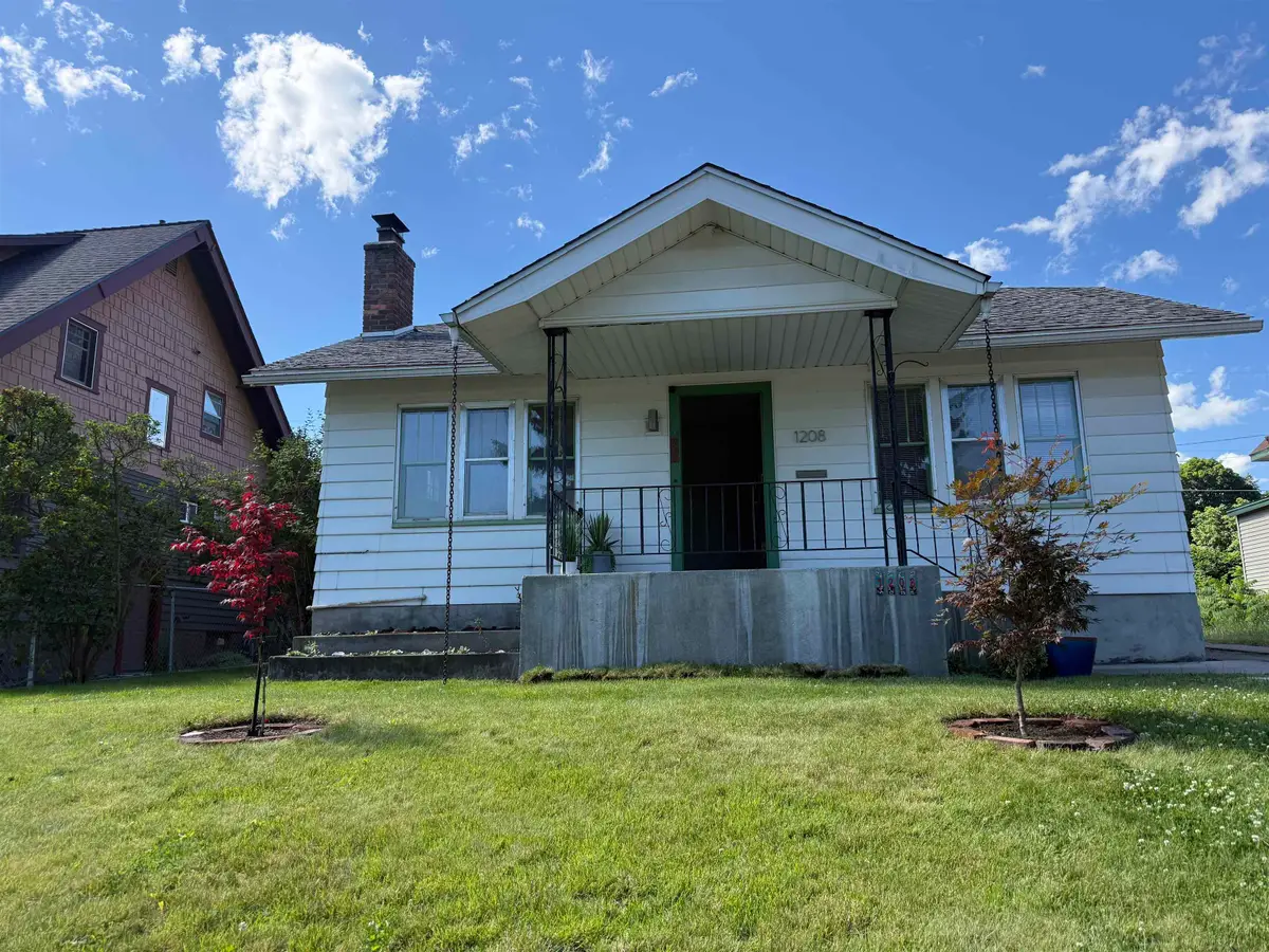 1208 E E 11th Ave, Spokane, WA 99202 - #1