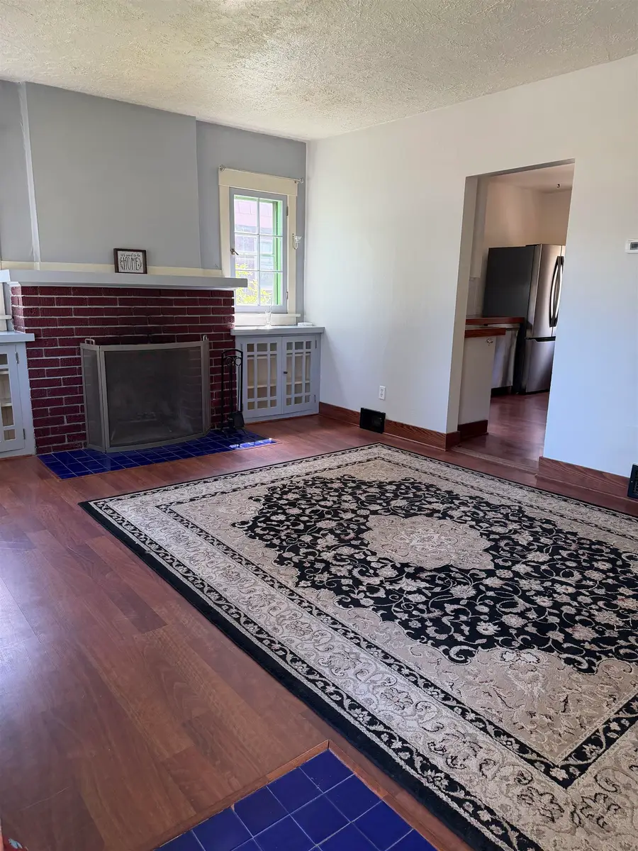 1208 E E 11th Ave, Spokane, WA 99202 - #2