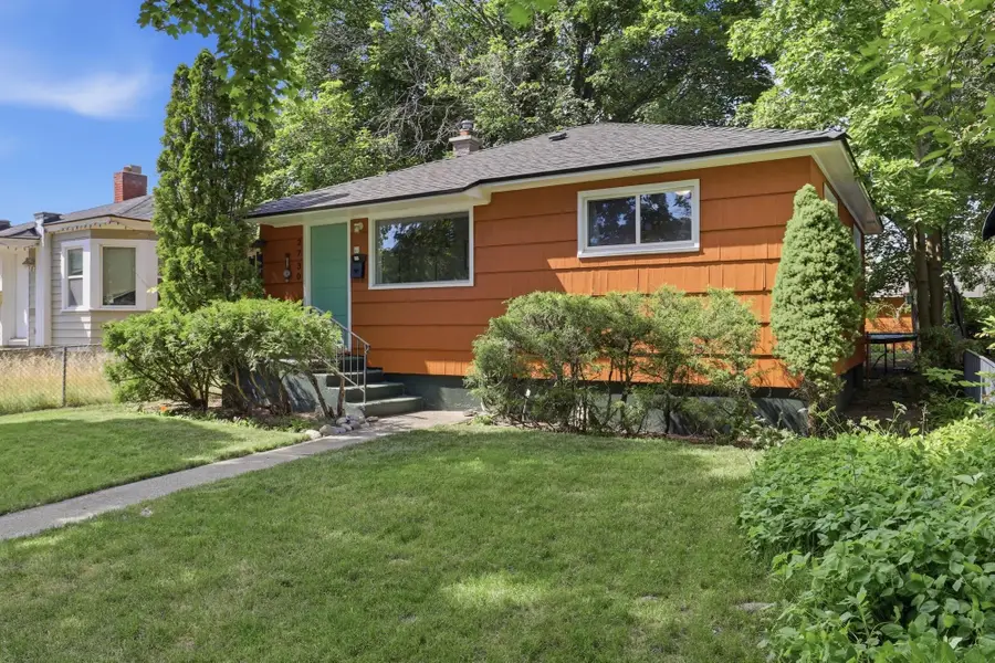 2730 W Gardner Ave, Spokane, WA 99201 - #2