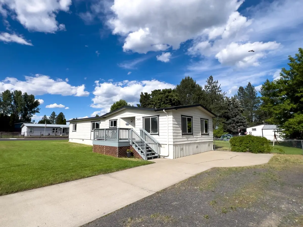 3306 E 4th Ct, Mead, WA 99021 - #1