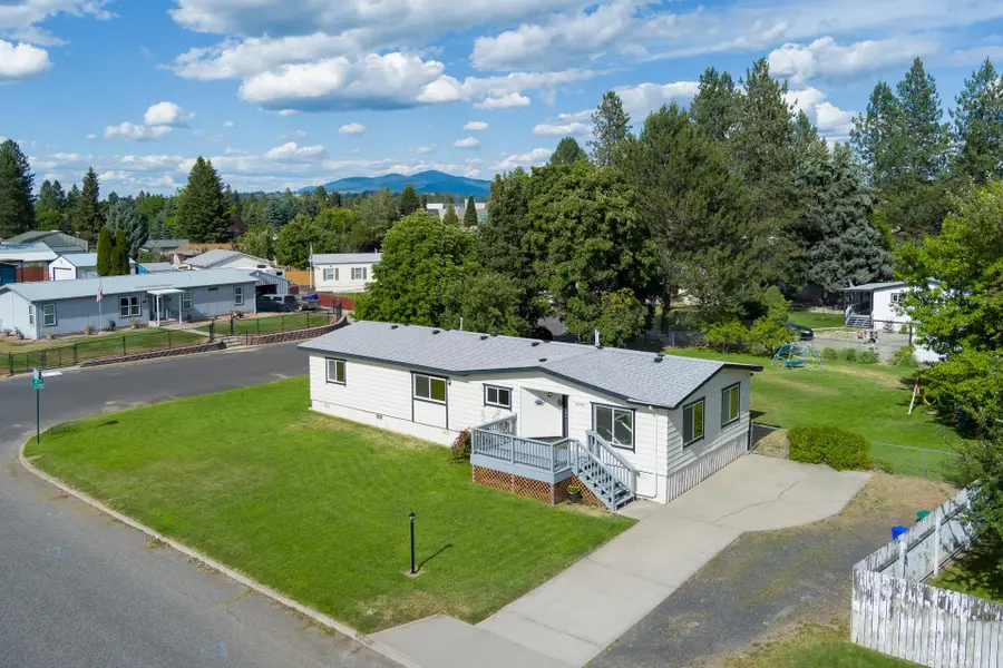 3306 E 4th Ct, Mead, WA 99021 - #2