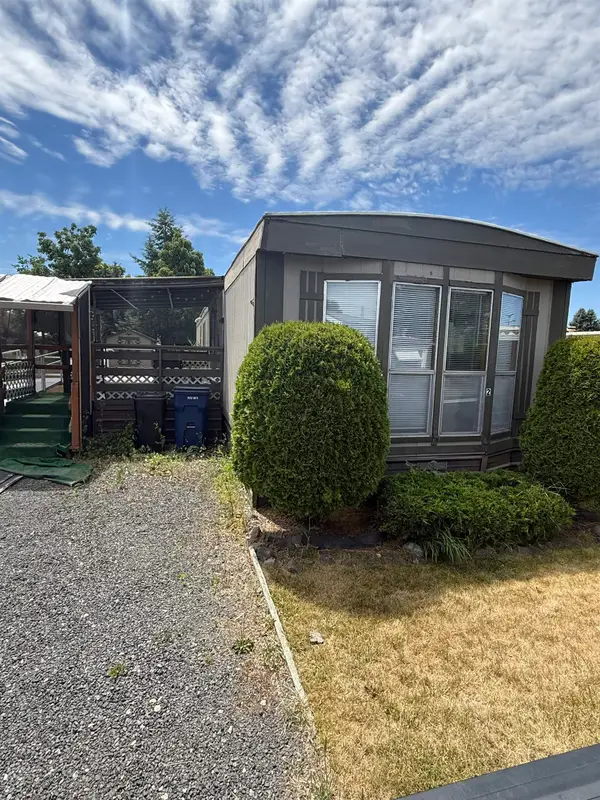 7303 N Crestline Ave, Spokane, WA 99208