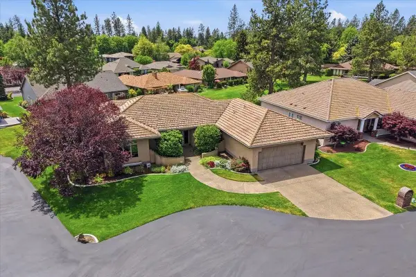 5010 S Woodfield Ln, Spokane, WA 99223
