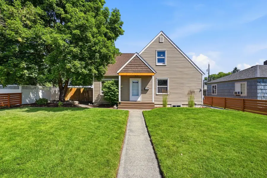 2704 W Queen Ave, Spokane, WA 99205 - #3