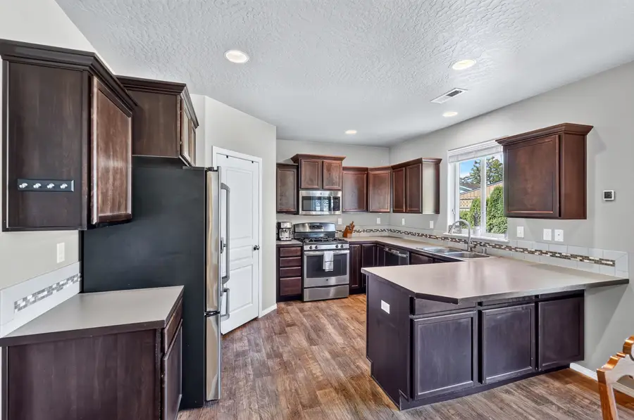 2813 N Harmony St, Spokane Valley, WA 99027 - #2