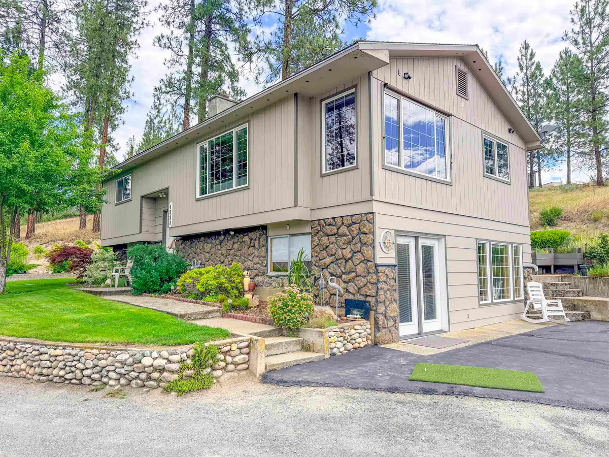 1338 W Old Kettle Rd, Kettle Falls, WA 99141 - #1