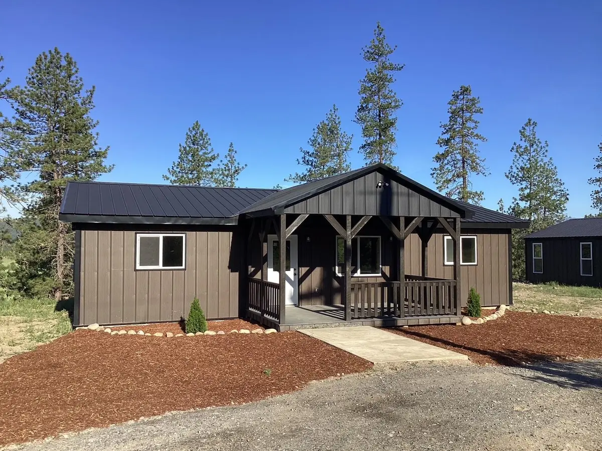 4250 Highway 231 Hwy, Springdale, WA 99173 - #1