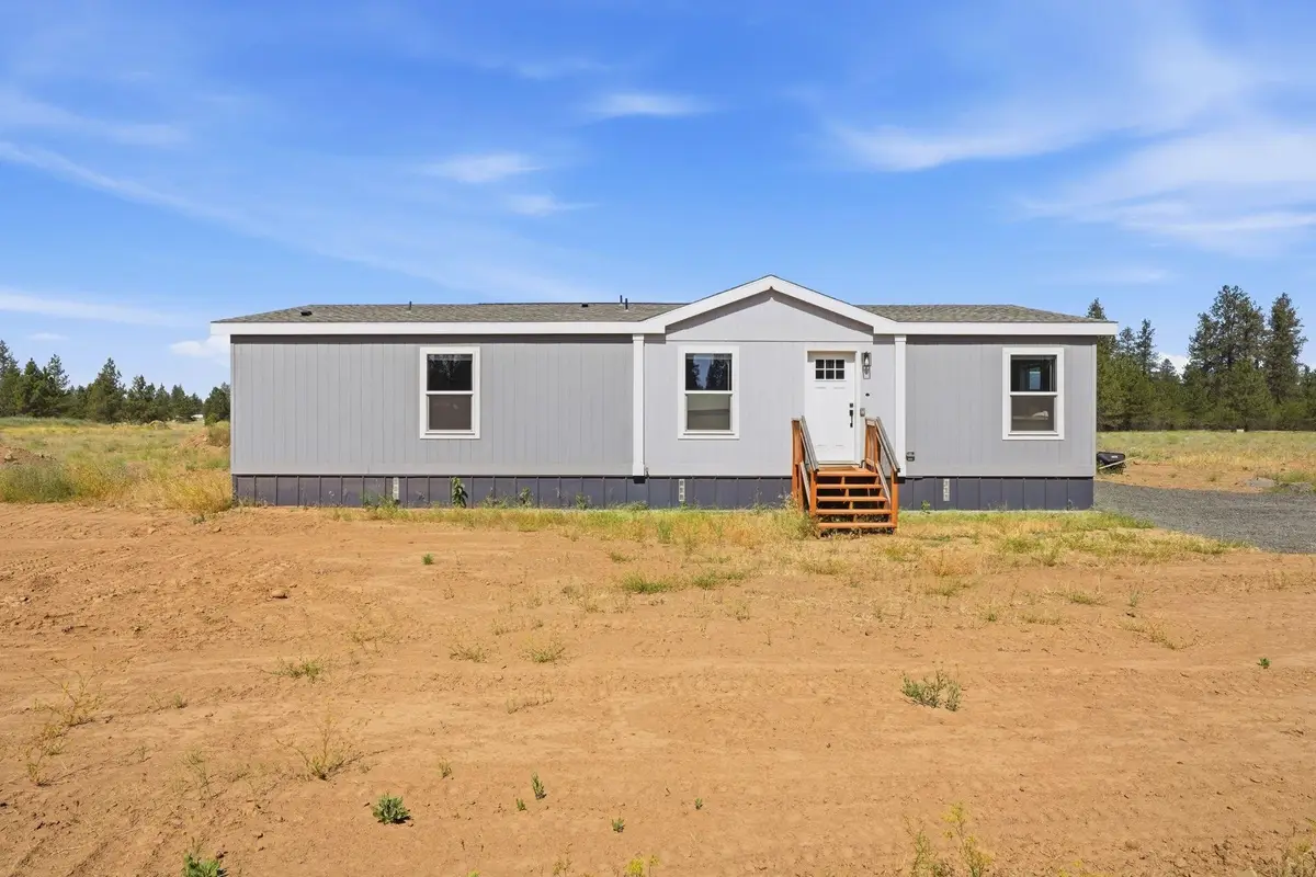 23518 S Malloy Prairie Rd, Cheney, WA 99004 - #1