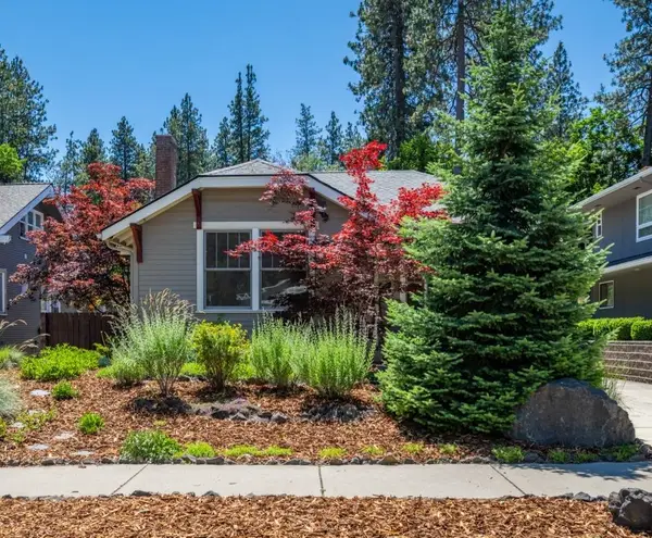 107 W 18th Ave, Spokane, WA 99203