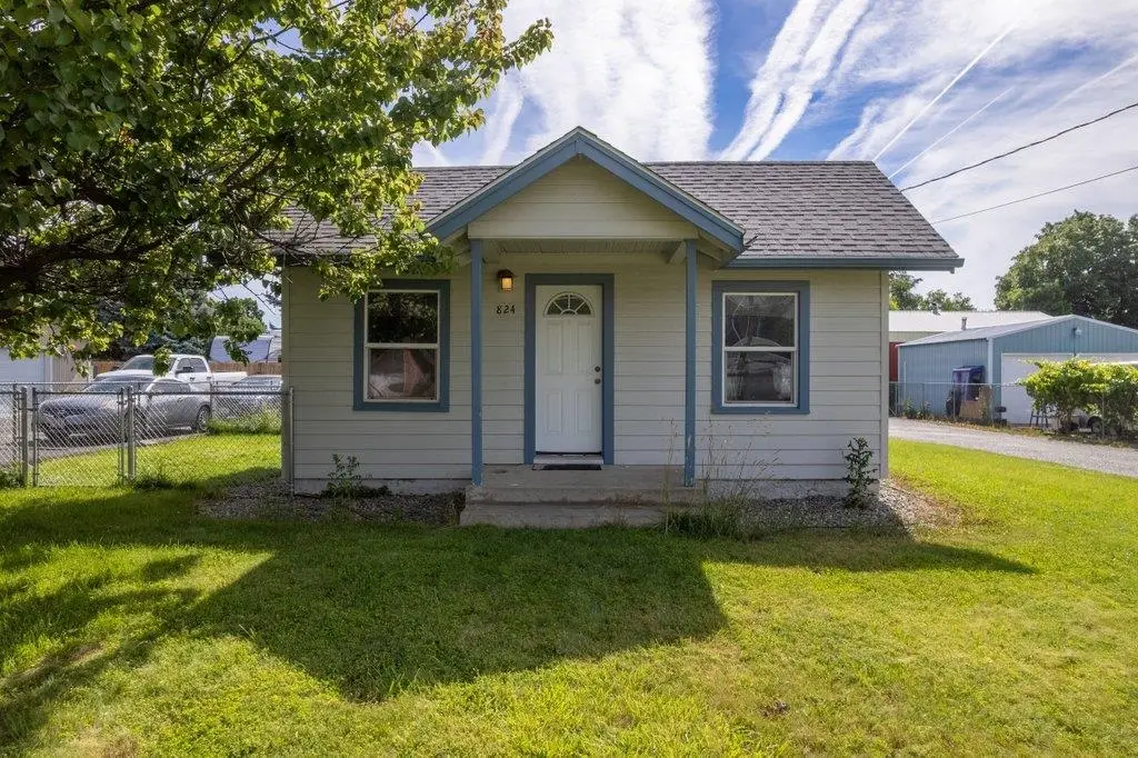 824 N Mamer Ave Ave, Spokane Valley, WA 99216 - #1