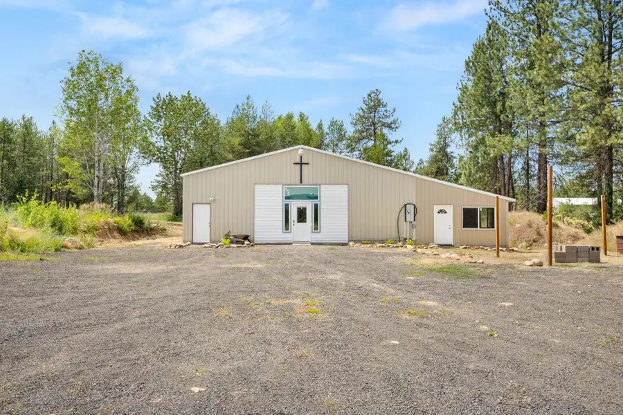 26811 N Yale Rd, Chattaroy, WA 99003 - #2