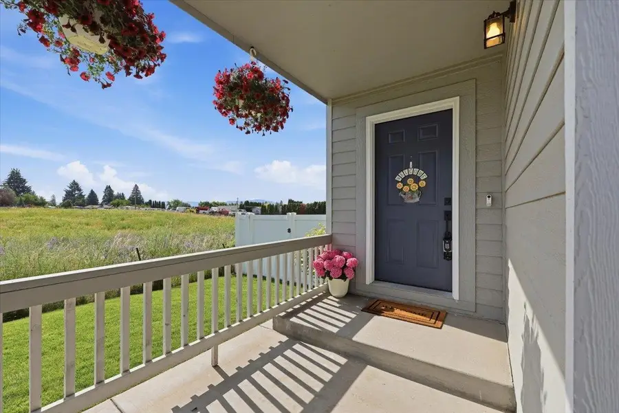10226 E Walton Ct, Spokane, WA 99206 - #2