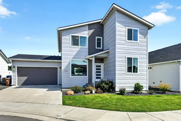 1922 W Lavender Ave, Spokane, WA 99206