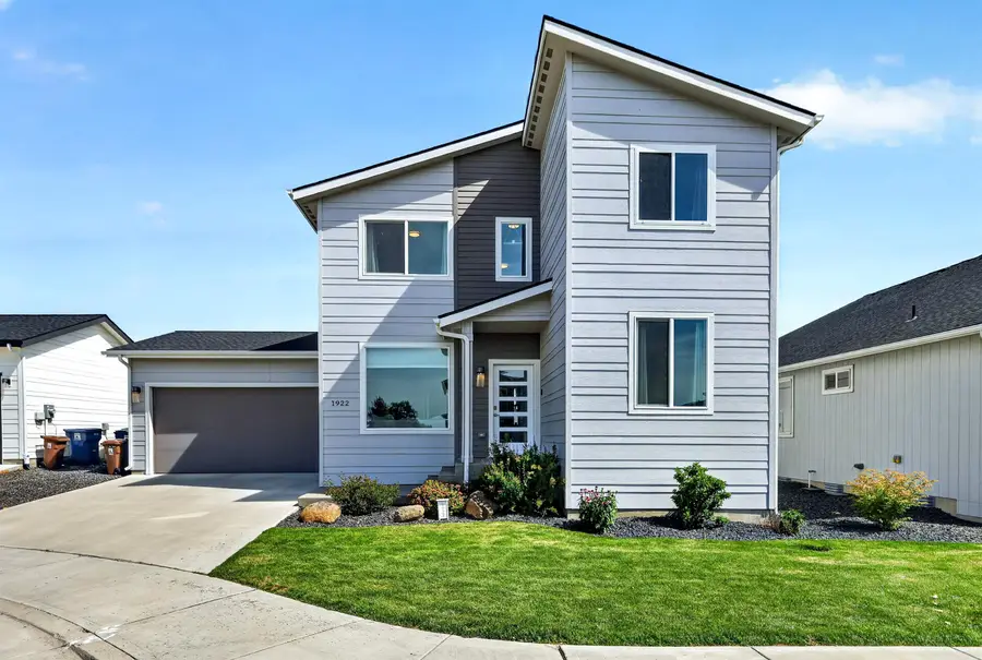 1922 W Lavender Ave, Spokane, WA 99206 - #2