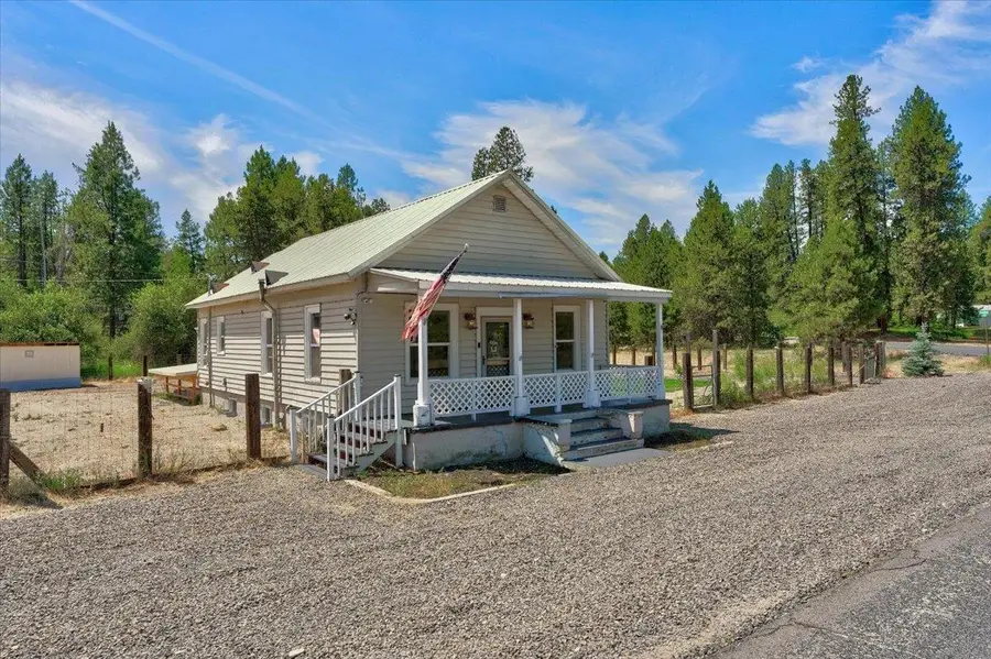 27817 N North Rd, Deer Park, WA 99006 - #2