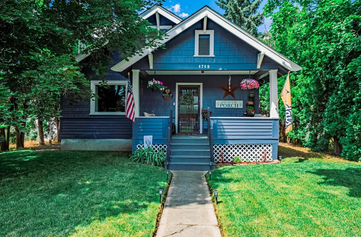 1712 W Cleveland Ave, Spokane, WA 99205 - #1