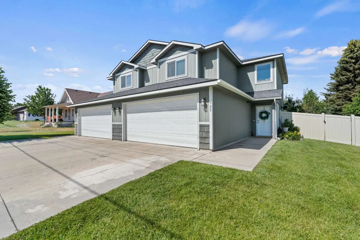 920 S Evergreen Rd, Spokane Valley, WA 99037 - #1