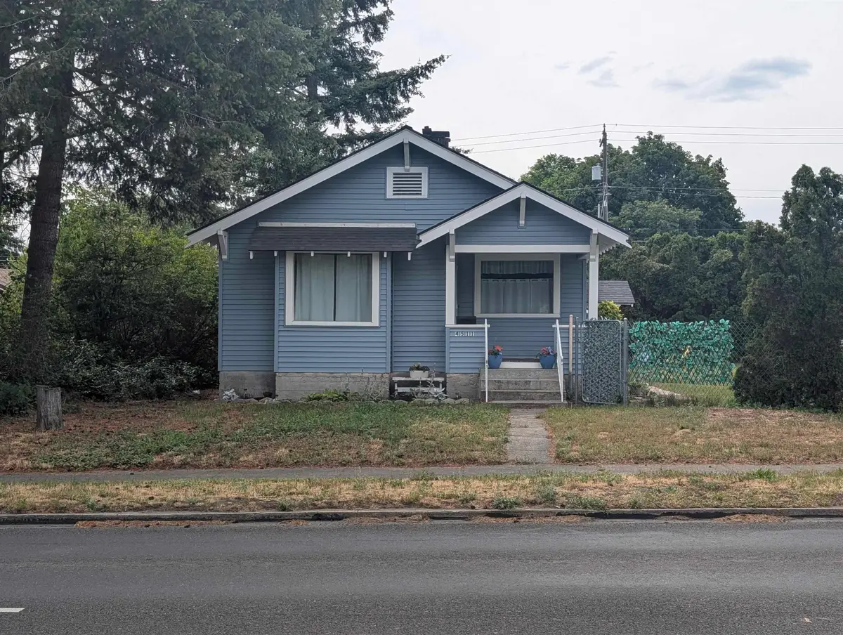 4511 N Maple St, Spokane, WA 99205 - #1