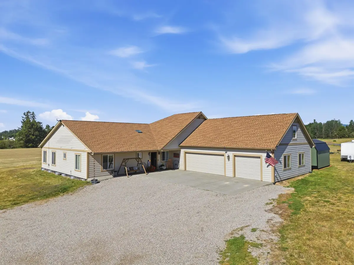 6621 W Herman Rd, Deer Park, WA 99006 - #1