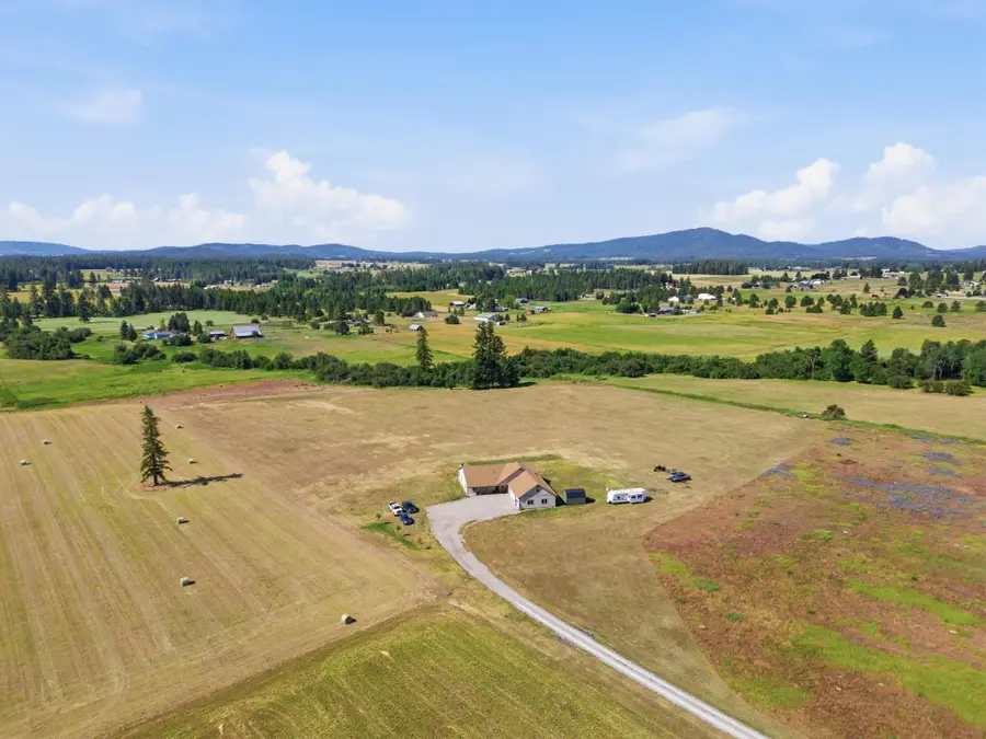 6621 W Herman Rd, Deer Park, WA 99006 - #3