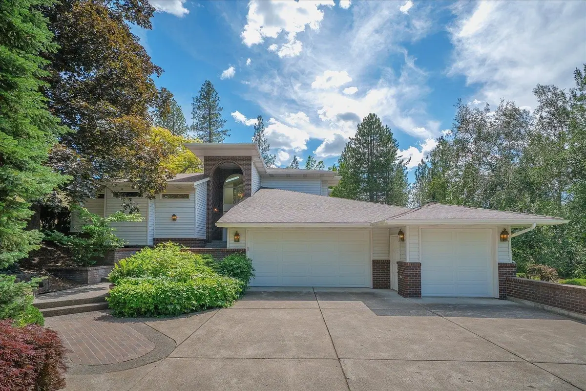 4215 S Madison Rd, Spokane Valley, WA 99206 - #1