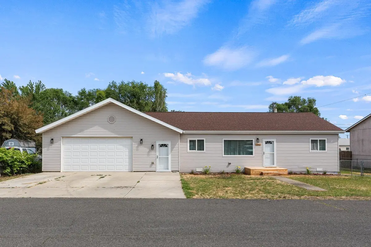 12510 W 13th Ave, Airway Heights, WA 99001 - #1