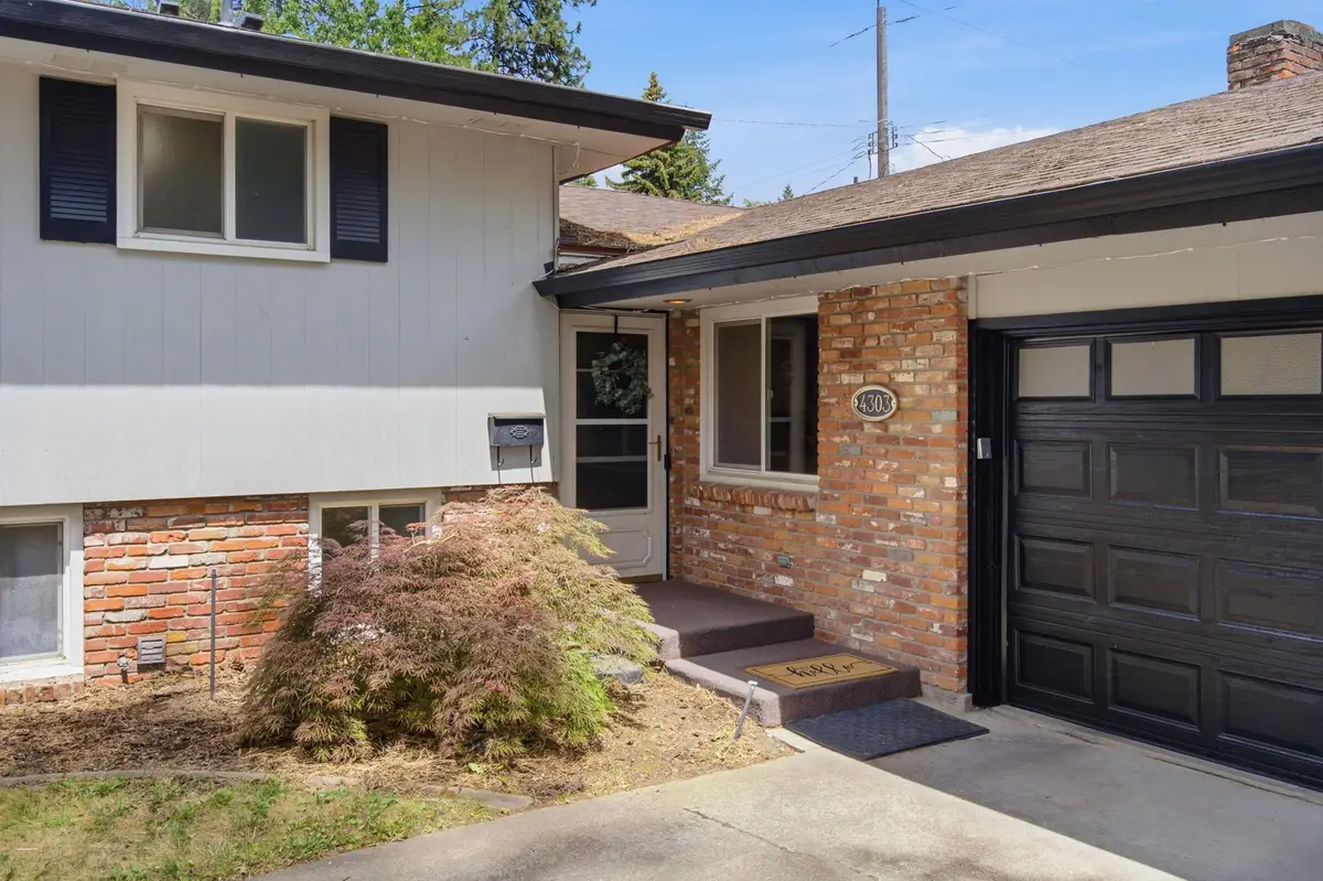 4303 S Martin St, Spokane, WA 99203 - #1
