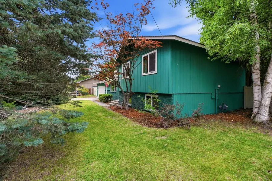 1612 E 49th Ave, Spokane, WA 99223 - #2