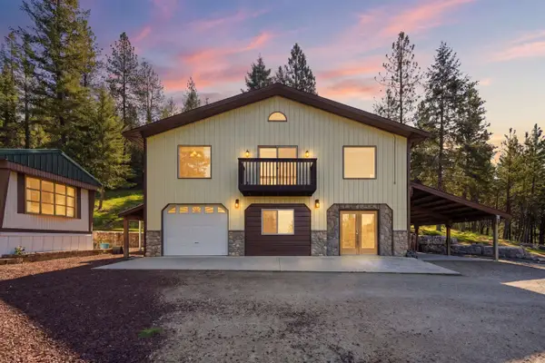 36006 N Milan-elk Rd, Chattaroy, WA 99003
