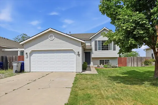 7724 S Blackberry St, Cheney, WA 99004