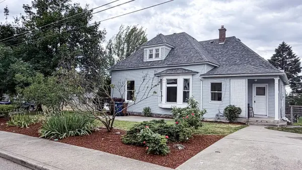 304 W Shannon Ave, Spokane, WA 99205