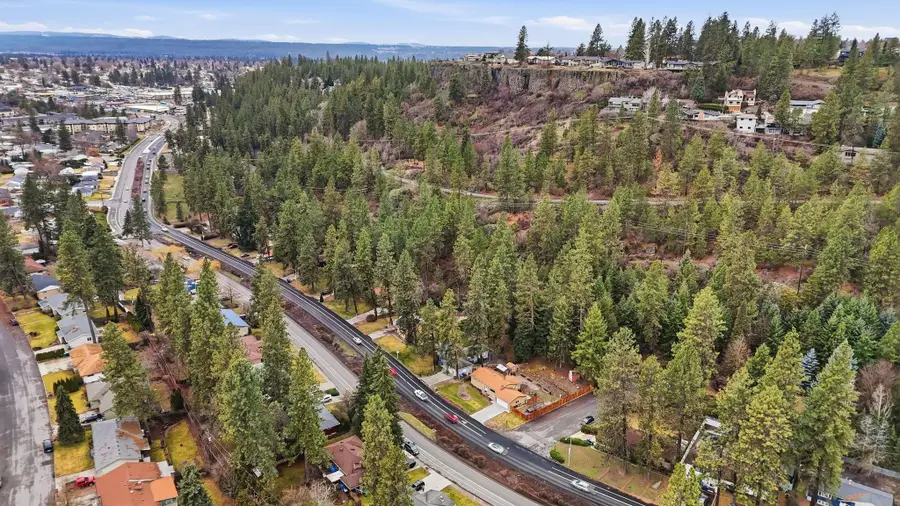 13XX W Sylvian Ct, Spokane, WA 99208 - #2