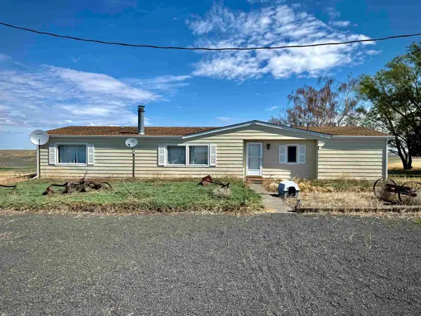 7603 N Coyote Heights Rd, Odessa, WA 99159