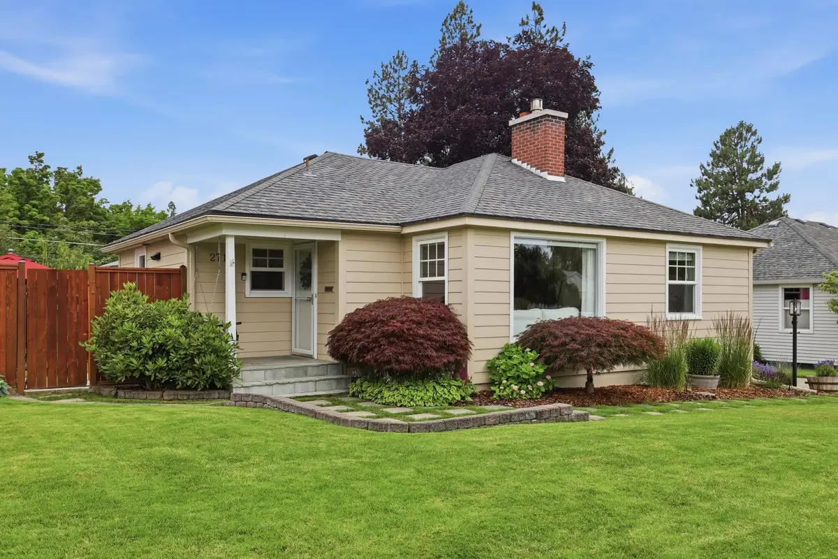 2715 W Rockwell Ave, Spokane, WA 99205 - #1