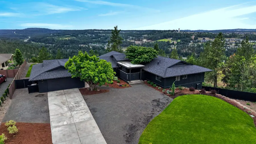 226 E High Dr, Spokane, WA 99203 - #2