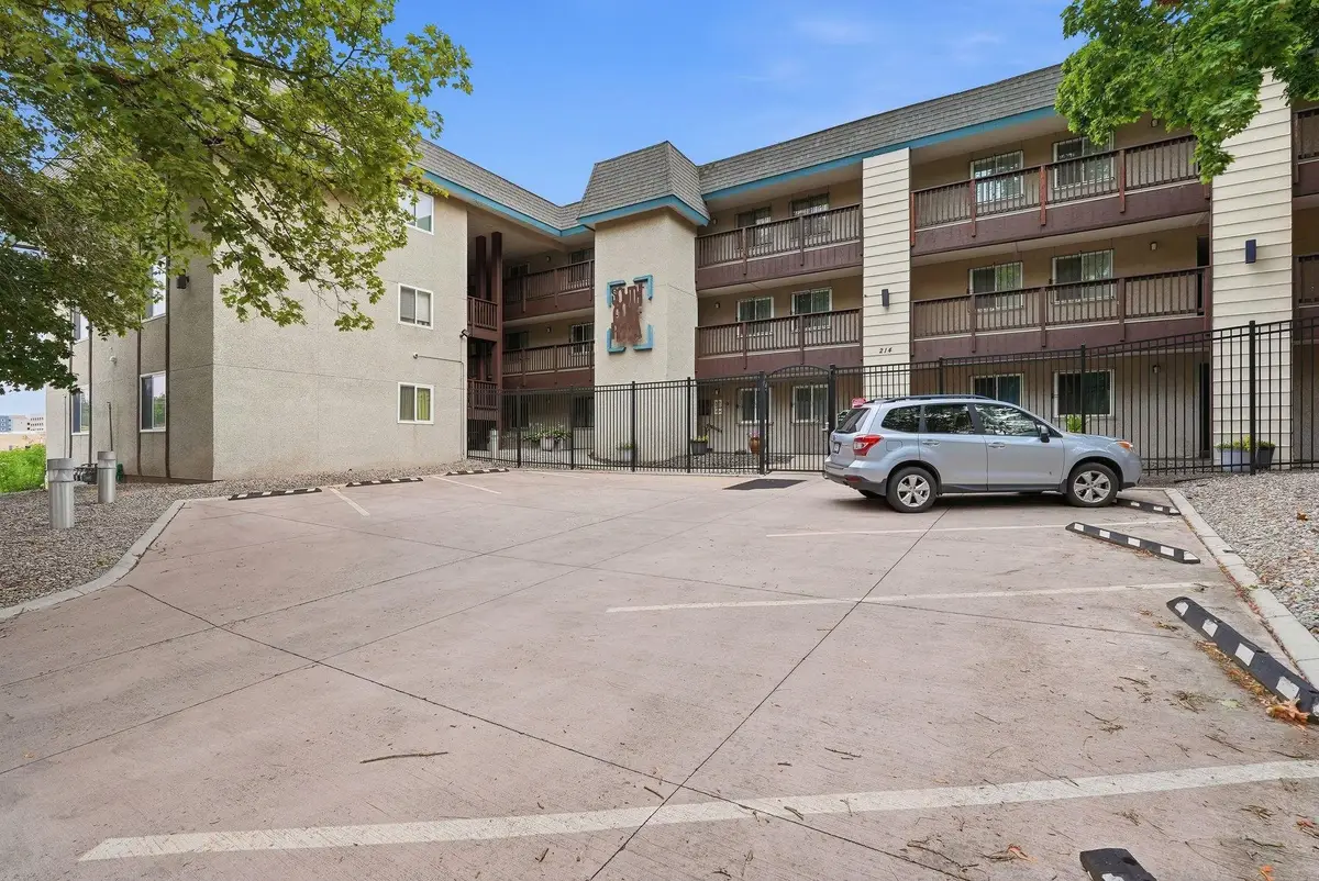 214 W 6th Ave #306, Spokane, WA 99204 - #1