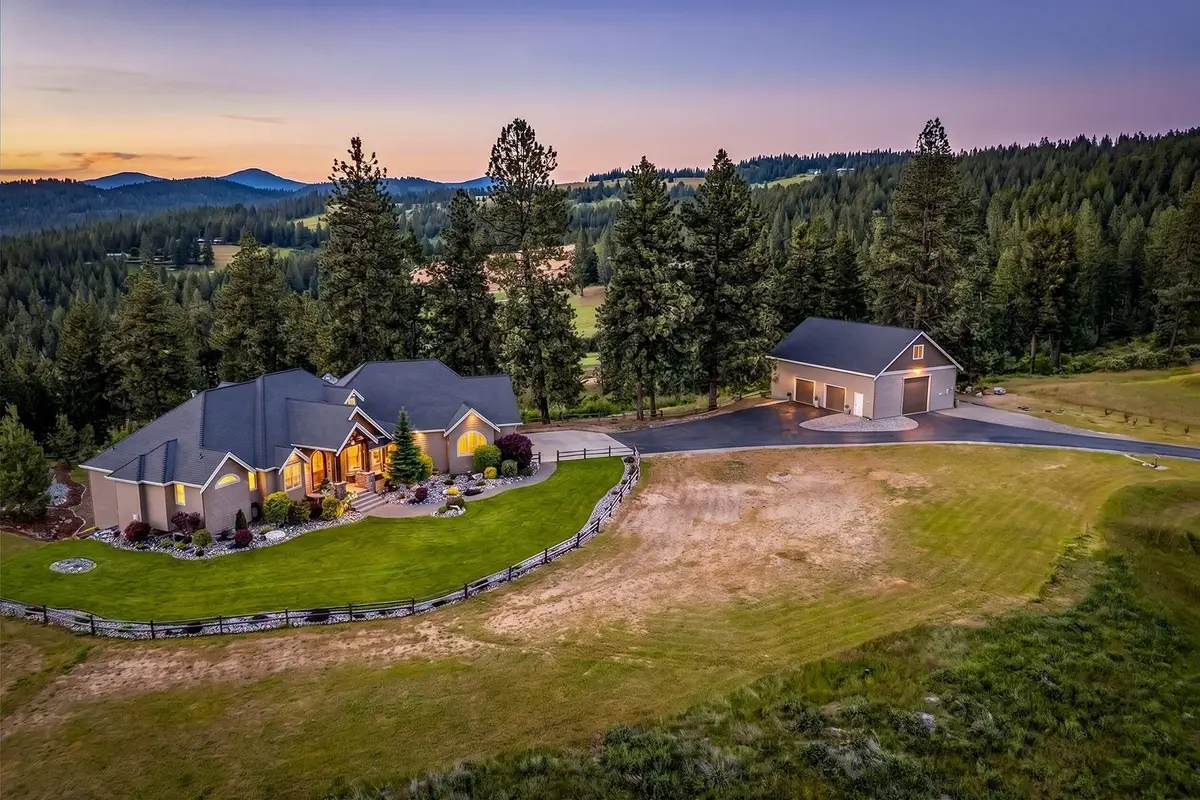 15519 E Temple Rd, Spokane, WA 99217 - #1