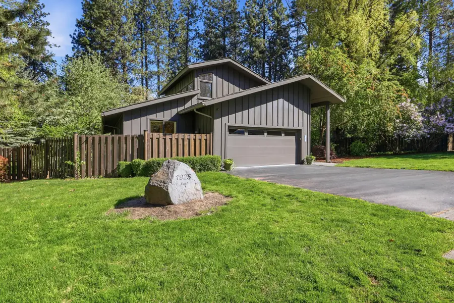 1925 E Rockwood Blvd, Spokane, WA 99203 - #3