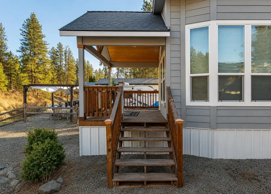 136 N Tall Pine Loop, Usk, WA 99180 - #3