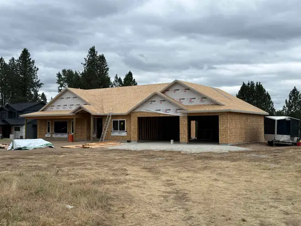 31910 N Zander Ln, Chattaroy, WA 99003