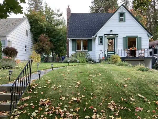 1018 E 17th Ave, Spokane, WA 99203