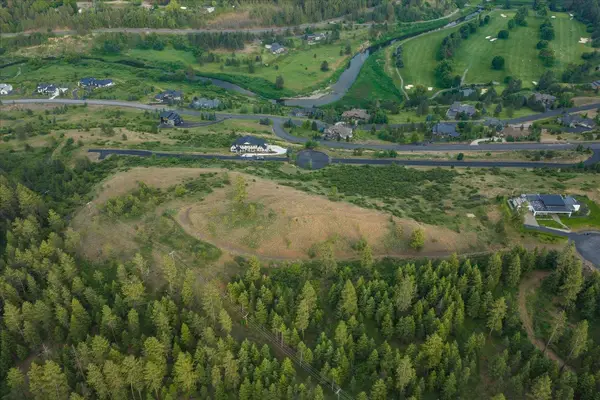 11411 S Elk Run Ln, Spokane, WA 99224
