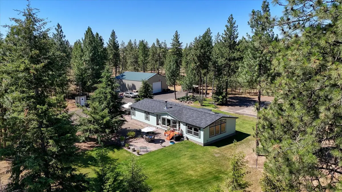 52551 E Whispering Pines Loop, Reardan, WA 99029 - #1