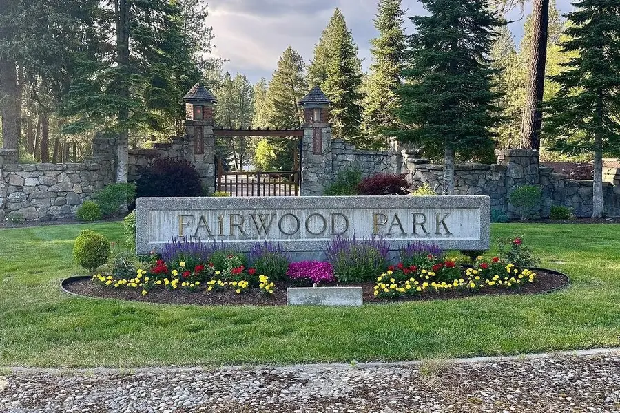 1223 W Bellwood Dr, Spokane, WA 99218 - #3