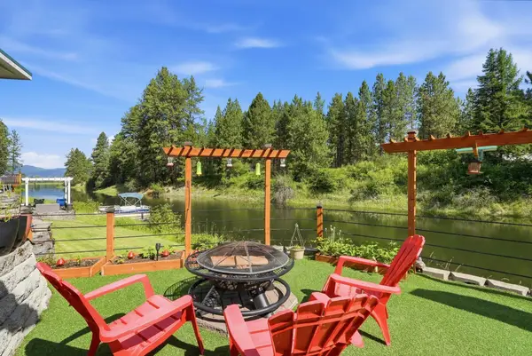 144 N Tall Pine Loop, Usk, WA 99180