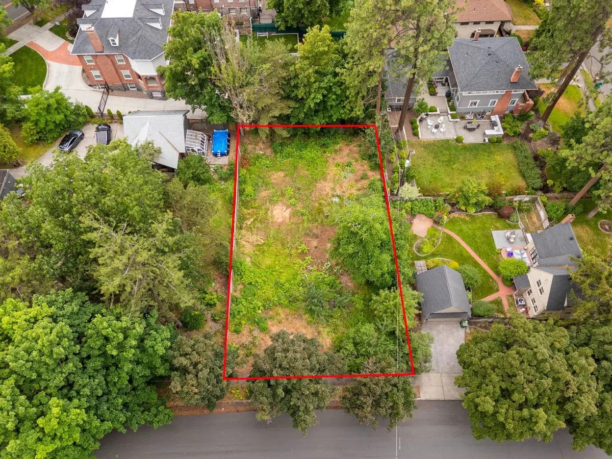 1220 S Sheridan St, Spokane, WA 99202 - #1