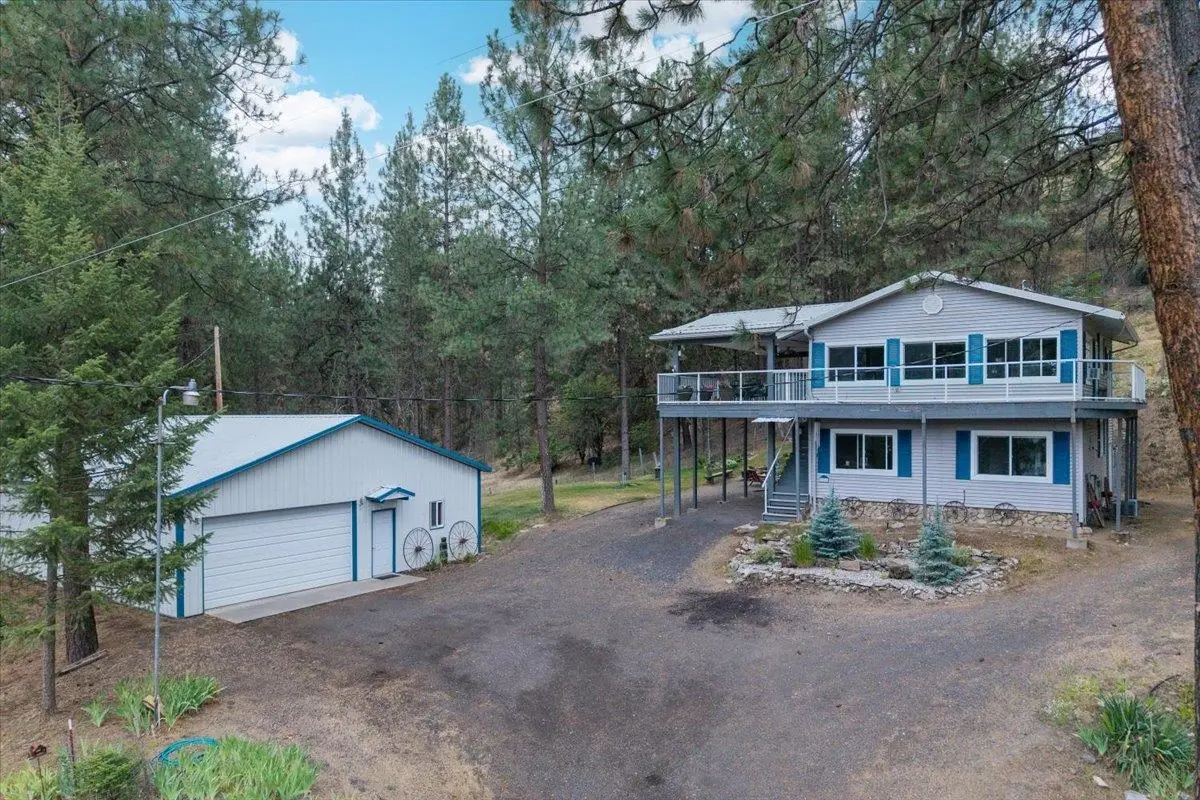 42049 Porcupine Bay N Rd, Davenport, WA 99122 - #1