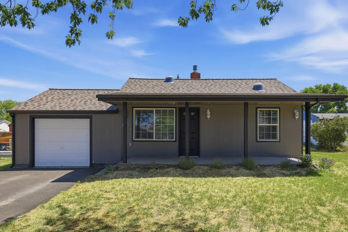 1107 S Lundstrom St, Airway Heights, WA 99001 - #1