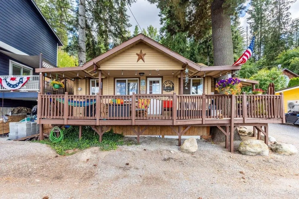 22807 E Park Beach Rd, Newman Lake, WA 99025 - #1