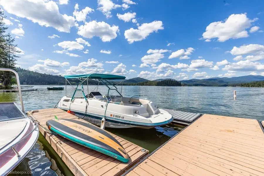 22807 E Park Beach Rd, Newman Lake, WA 99025 - #2